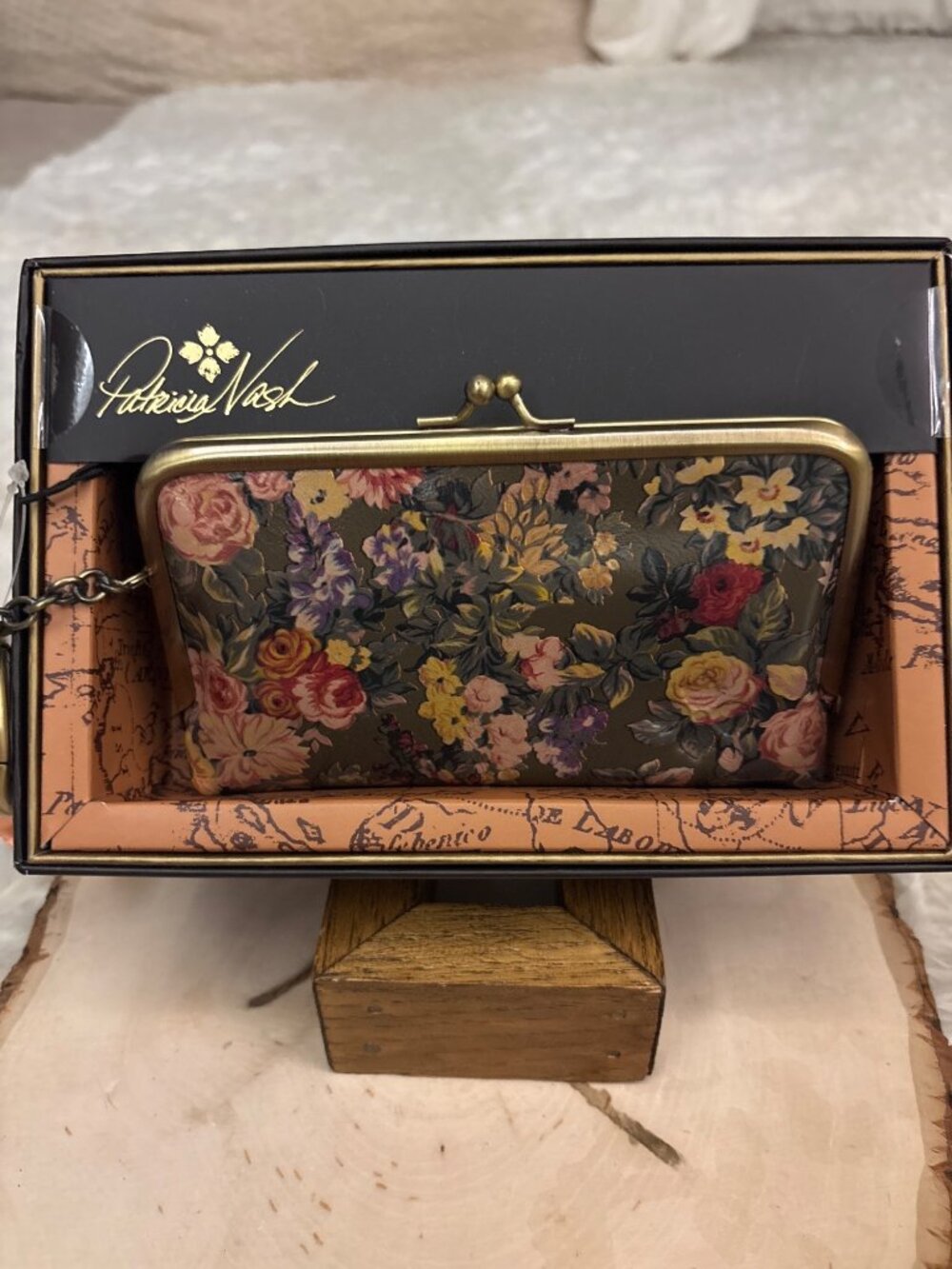 Patricia Nash English Country Floral Leather Kiss Lock Frame Wallet with Box